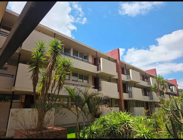 2 BEDROOM PROPERTY TO RENT IN MONUMENT PARK